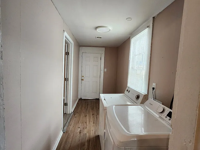 2824 Conti St — Photo 6