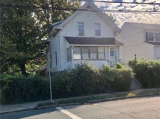 86 Grant St, Hartford, CT 06106
