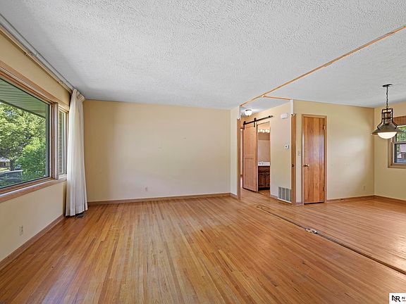 5th image of 1825 Morningside Dr