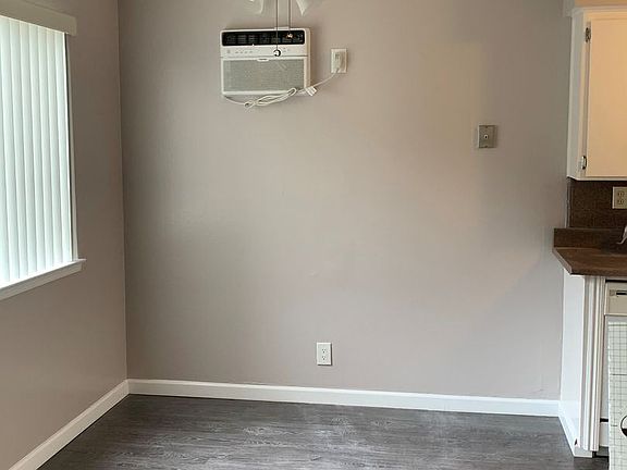 5th image of 642 Kirkland Dr APT 3