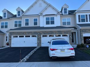 61 Parry Way, Ivyland, PA 18974