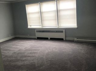9122 W North Ave APT A, Milwaukee, WI 53226