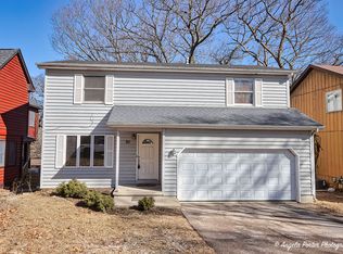31 Troy St, Fox Lake, IL 60020