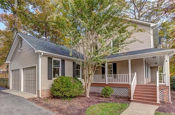 2nd image of 8216 Buford Oaks Dr