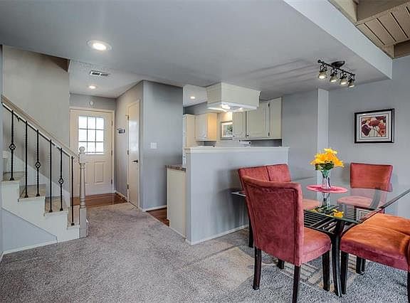 5th image of 214 NE Bayview Dr