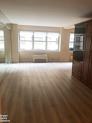 1st image of 80 Park Ave APT 9C