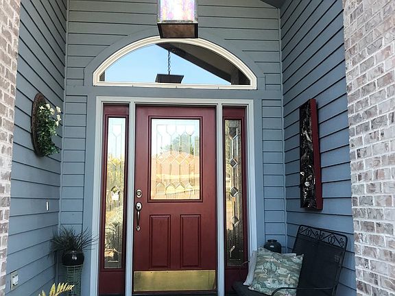 2nd image of 15117 SE 35th St