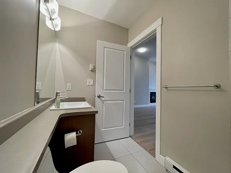10822 City Pkwy #406 — Photo 17