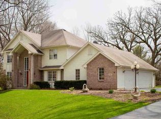 7537 Grace Dr, Roscoe, IL