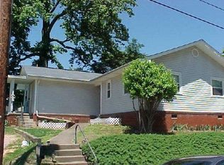 100 Meadow Rd, Oak Ridge, TN 37830