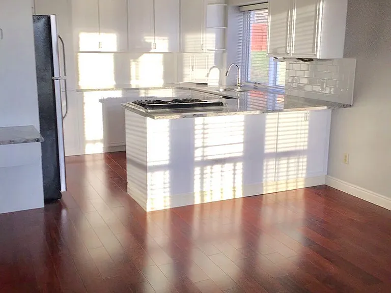 1736 S Mohawk Cir — Photo 2