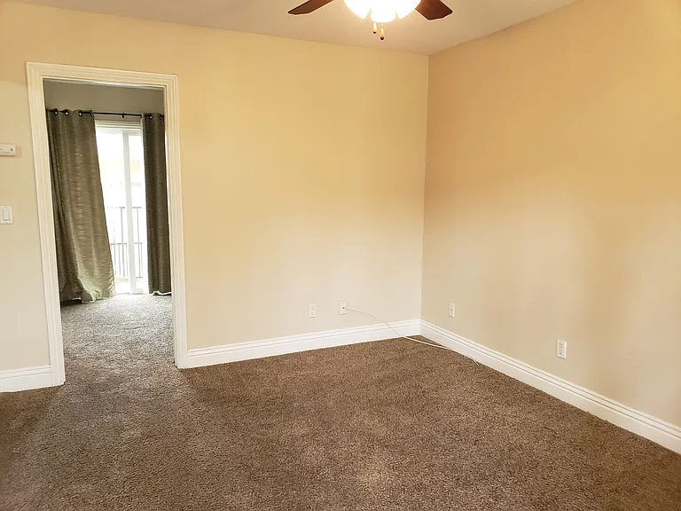 320 J Ave #90 — Photo 4