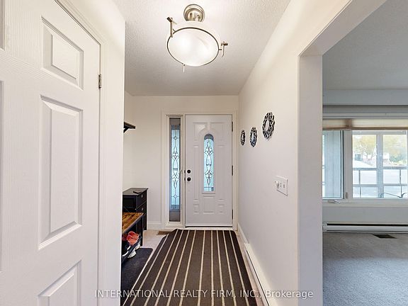 2nd image of 9 Vaughan Ave