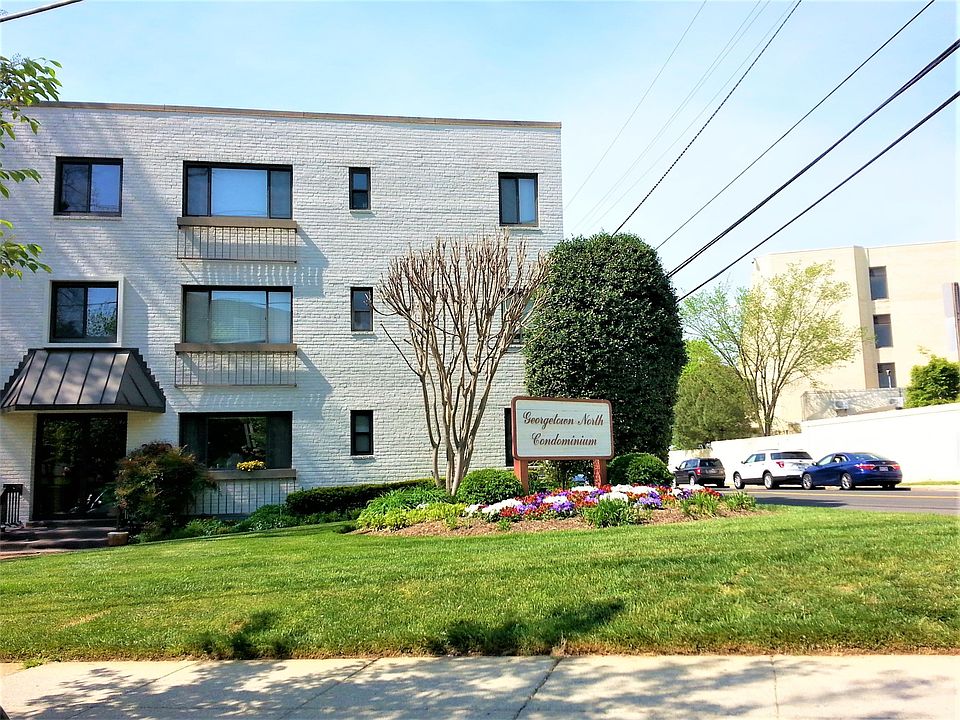 1st image of 2605 39th St NW