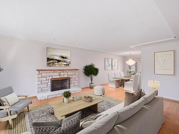 2nd image of 2727 W 36th Ave