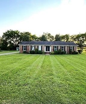 1st image of 113 Idle Dr W