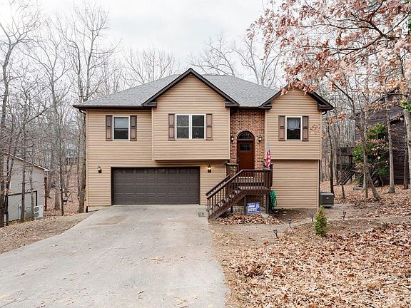 2nd image of 2760 Lanier Ln