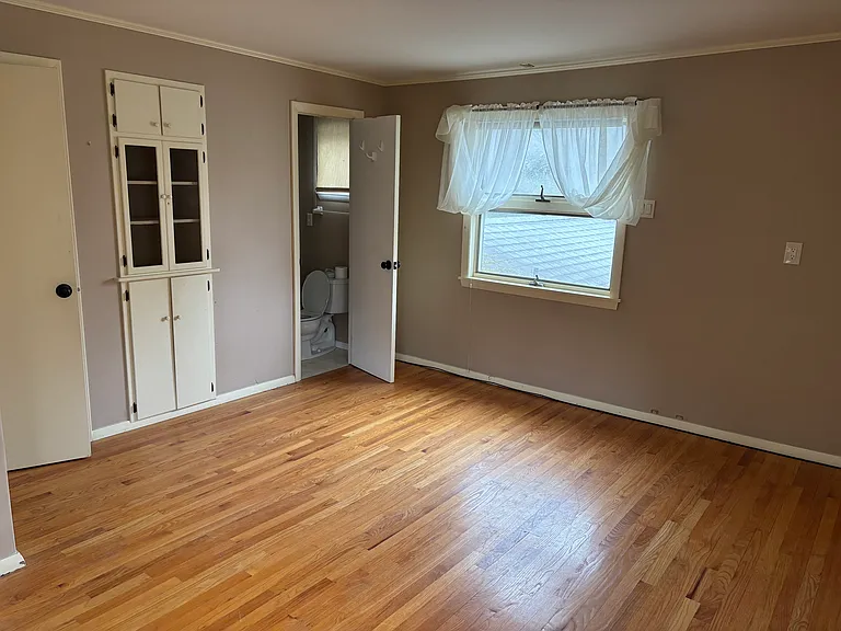 104 West St — Photo 20