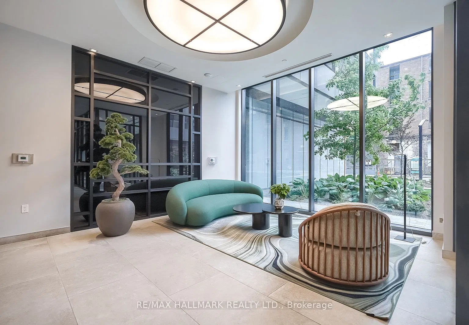 2 bed, $2,300 — Photo 4