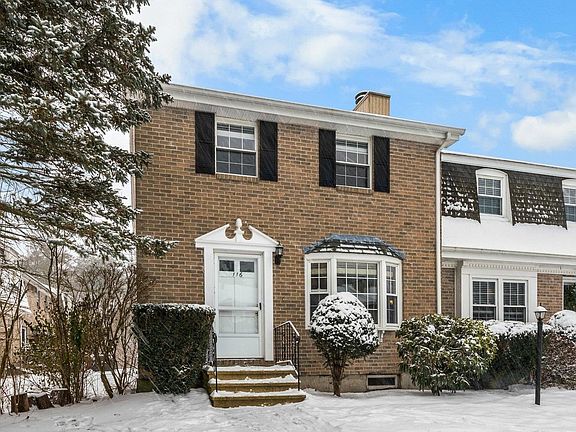 2nd image of 116 Fieldstone Drive #116