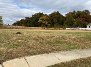 8744 Harbison Ct, Elberfeld, IN 47613