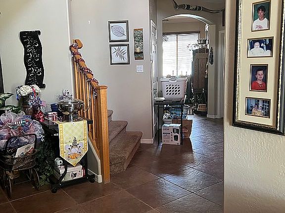 3rd image of 44226 W Windrose Dr