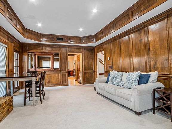 5th image of 1429 Baffin Bay Dr