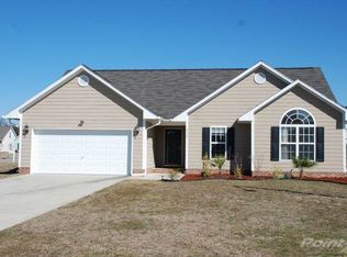 1112 Sandwell Ct, Hope Mills, NC 28348
