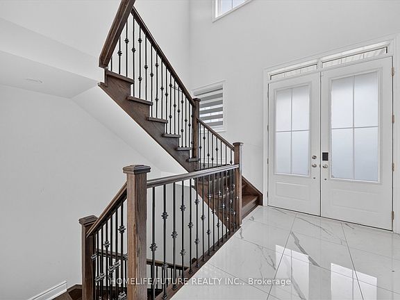 5th image of 144 Auckland Dr