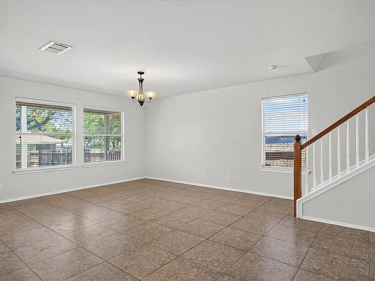 659 Lynx Mtn — Photo 15