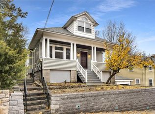 40 Memorial Rd, Providence, RI 02906