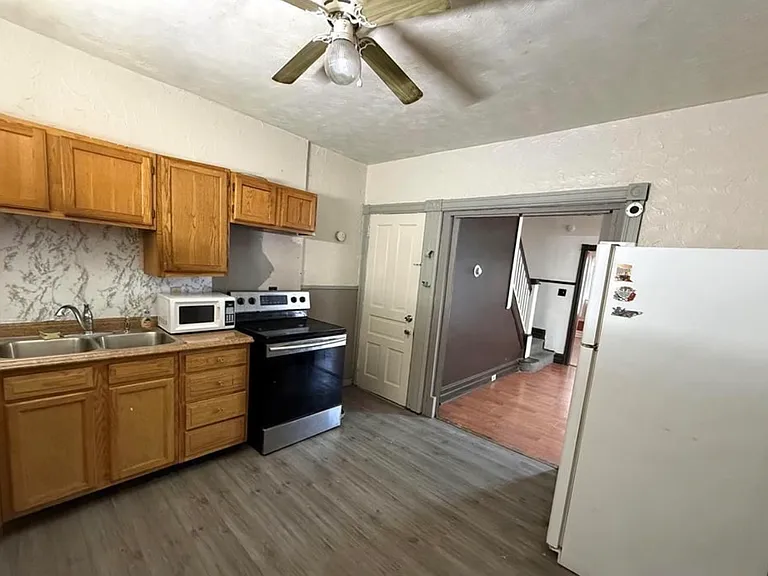 116 S Carlisle St #1 — Photo 3