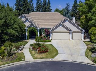 1818 E Oak Creek Cir, Fresno, CA