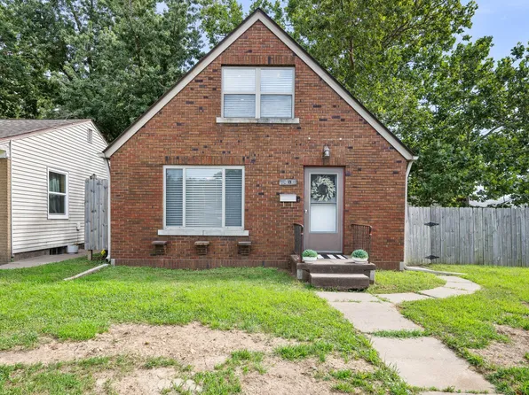 2406 18th Ave, Rock Island, IL 61201