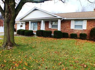 1358 W Maple Ave, Flint, MI 48507