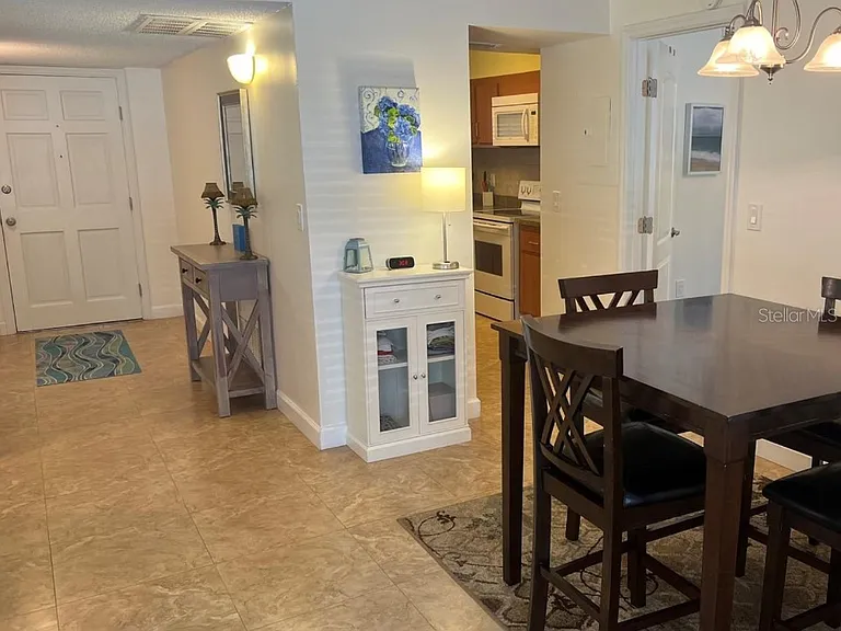 240 N Bayshore Blvd #102 — Photo 3