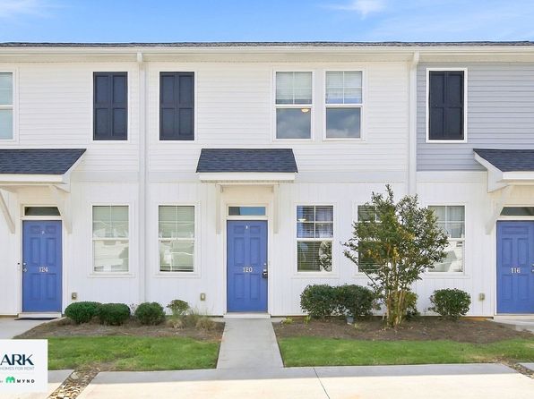 120 Valley Creek Dr