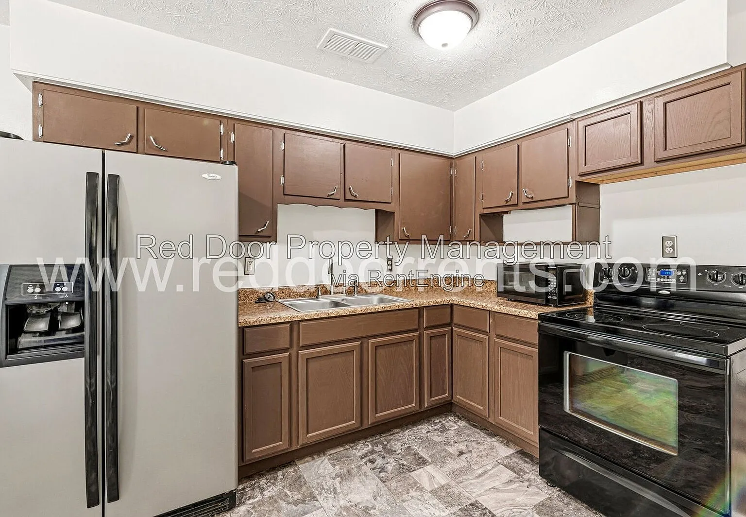 3 bed, 1.0 bath, 1200 sqft, $1,395 — Photo 4
