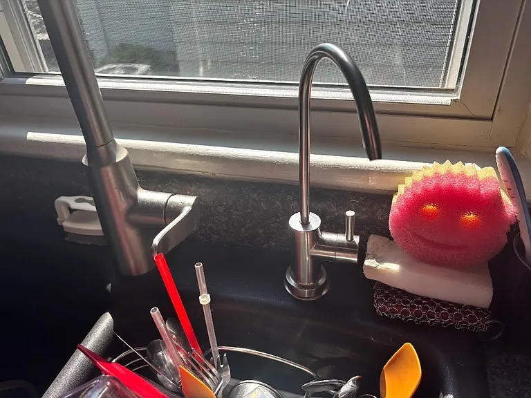 Reverse Osmosis Spigot in kitchen sink