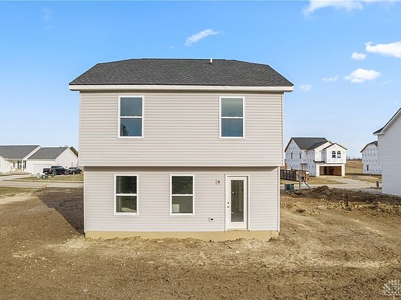 4th image of 773 Oakdale Dr