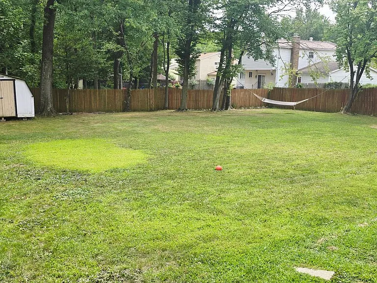 814 Stag Way — Photo 22