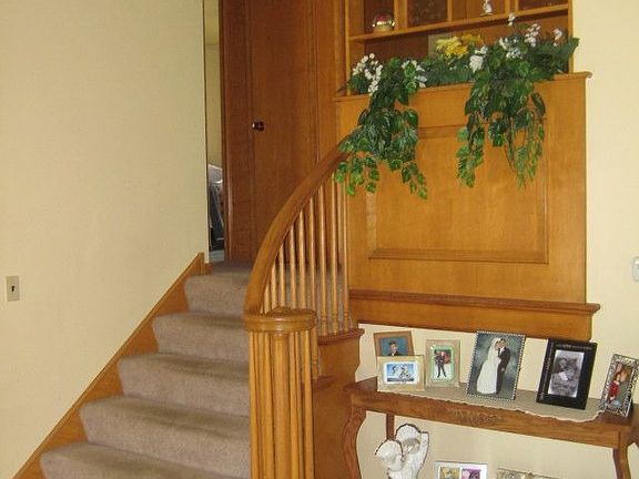 4th image of 2239 Boeger Ave