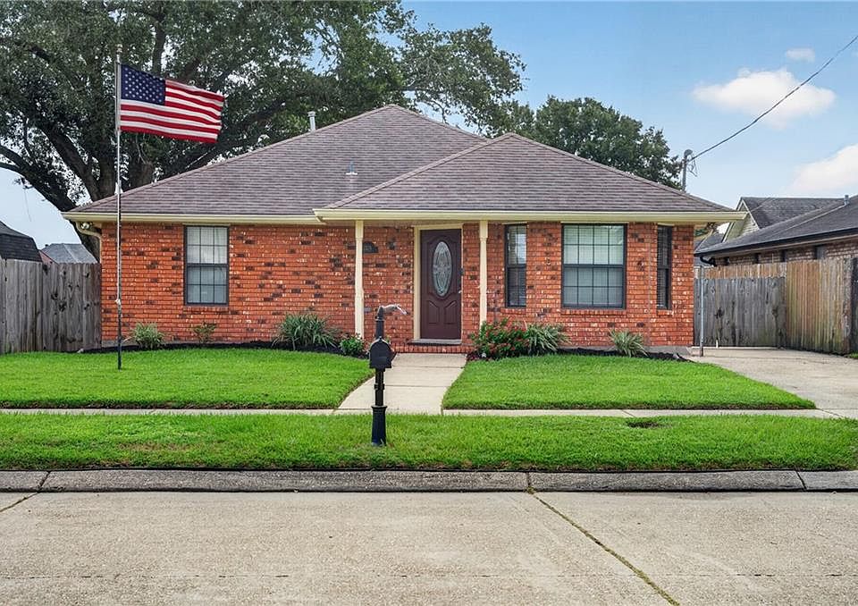 1st image of 2329 Judy Dr