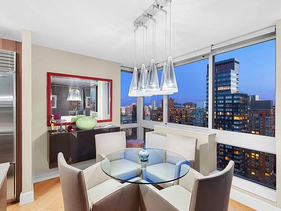 5th image of 235 E 55th St APT 37C