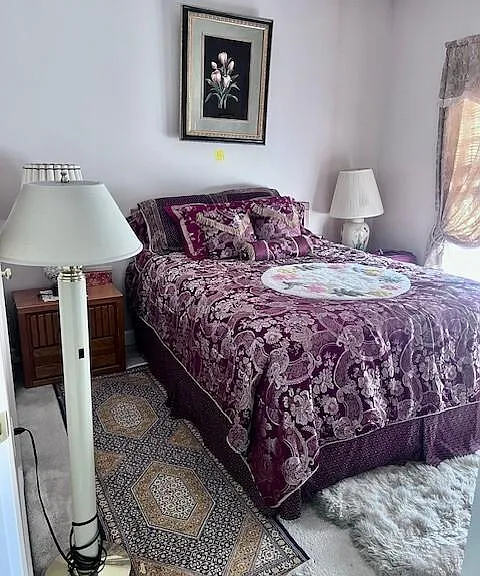 Levi Ct — Photo 1