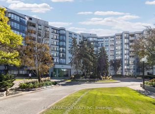 333 Clark Ave W #307, Vaughan, ON L4J 7K4