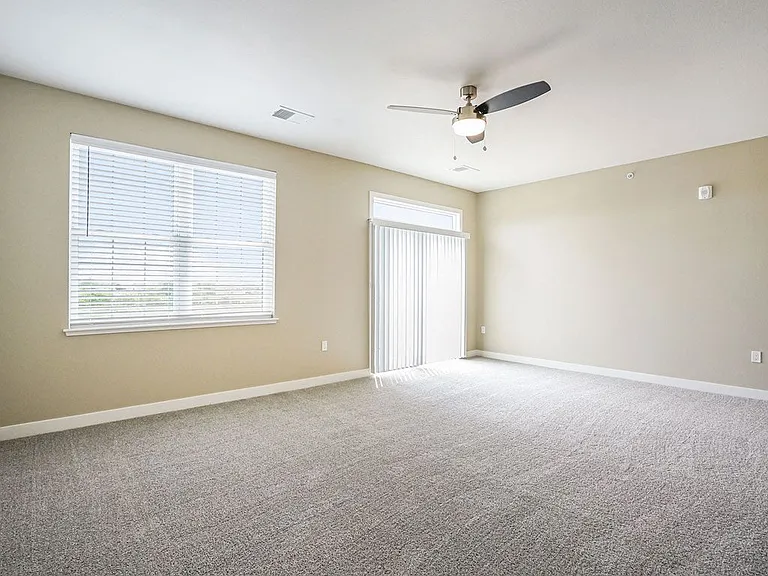 Meadowbrooke Apartment Homes — Photo 99