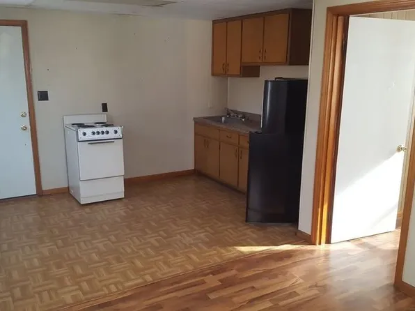 1341 13th St APT 4, Tell City, IN 47586