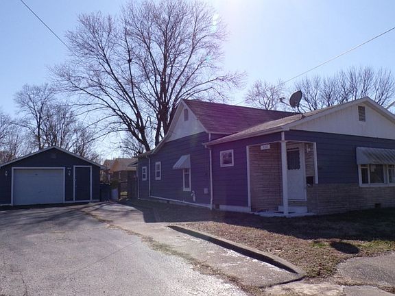 3rd image of 530 Burkett St