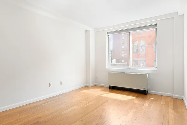 Sold by Compass | media 7